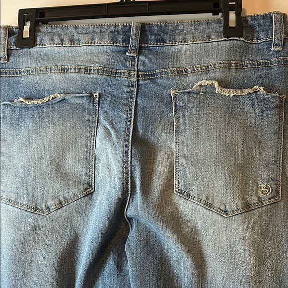 Indigo Rein 30WX32X 1/2 Distressed Flared Wide Leg Denim Jeans Light Blue - Picture 8 of 11